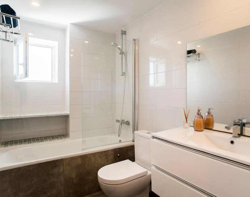20 Min From Bcn- Charming House W/ Pool & Bbq Area Villa Cervello ภายนอก รูปภาพ